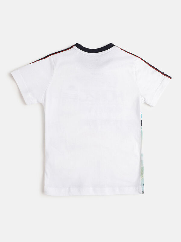 Boys White Knitted T-shirt with Short Pants image number null